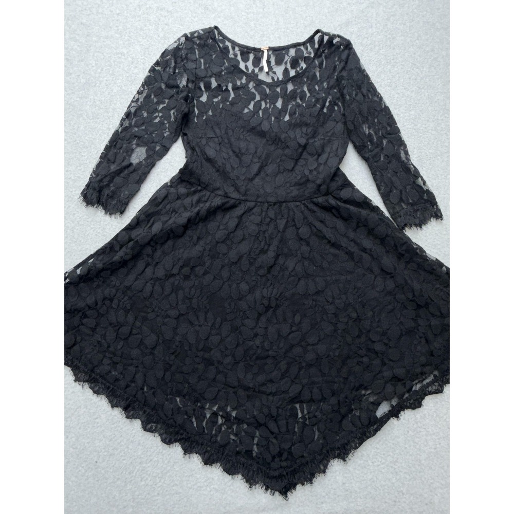 Free People Dress Womens 6 Black Lace Floral Fit & Flare Mini 3/4 Sleeve Lined - Picture 1 of 8